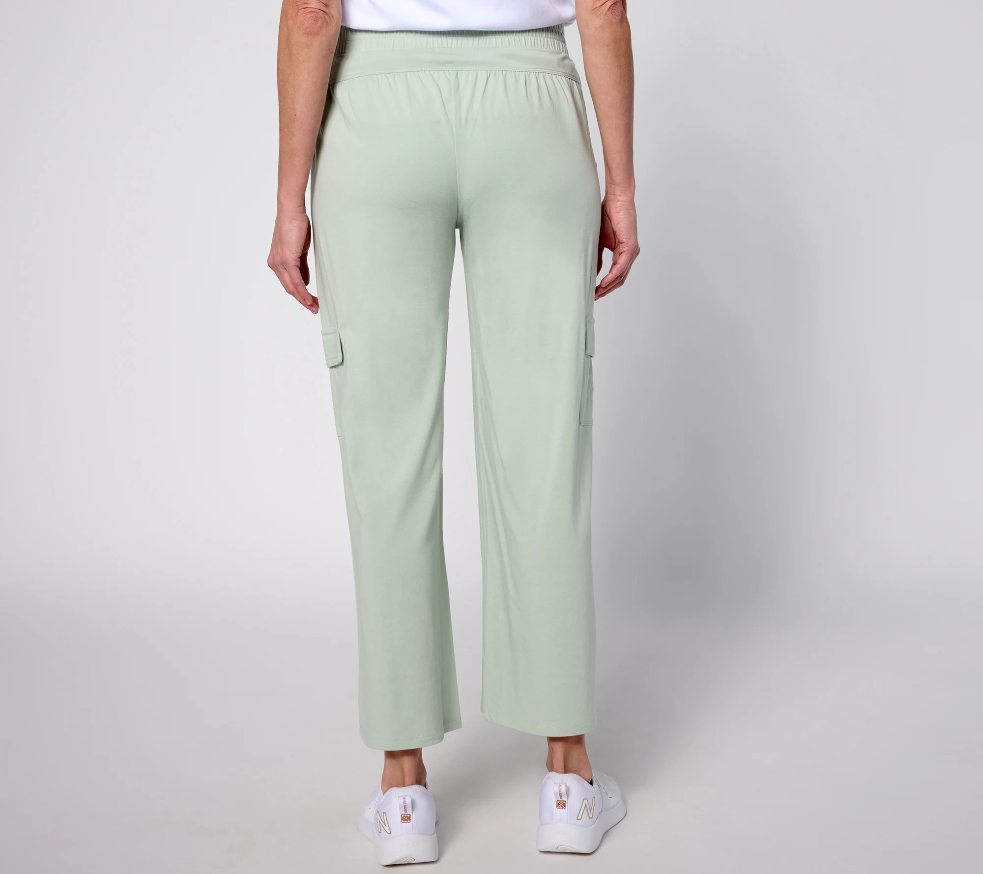 "As Is" AnyBody Lounge Petite Cozy Knit Straight Leg Cargo Pant