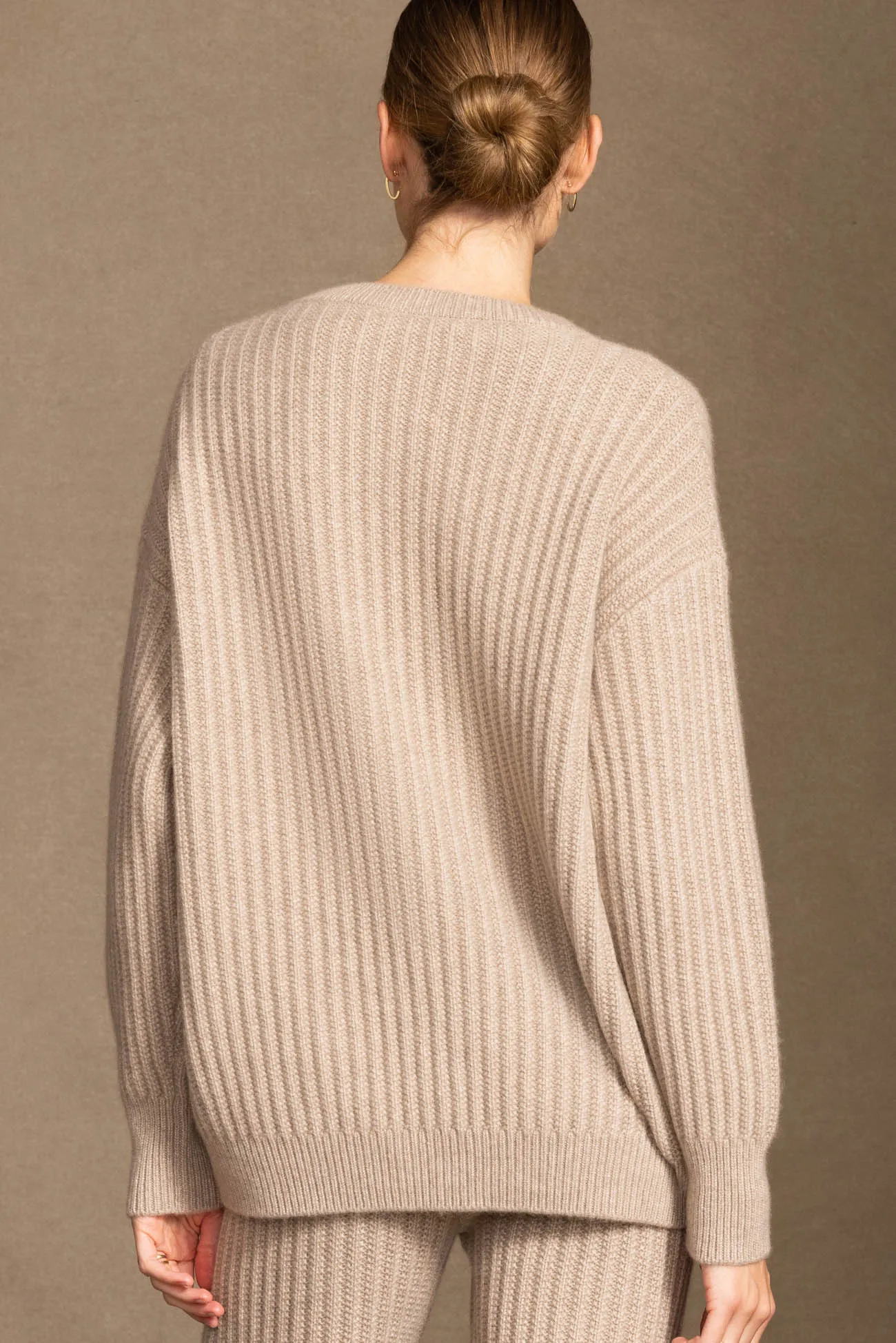 DEVYN CREWNECK CASHMERE SWEATER