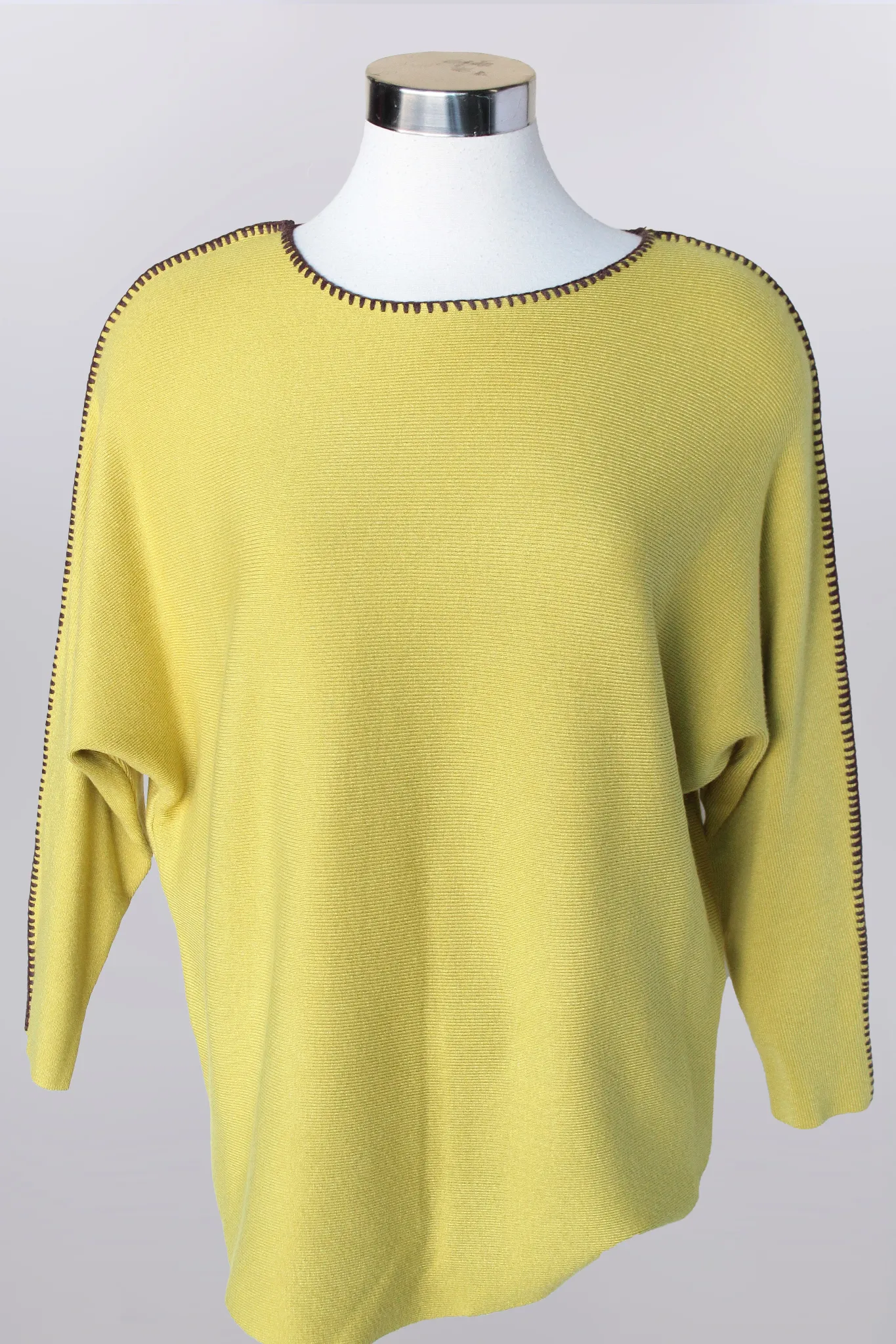 dolman sleeve pullover top/sweater