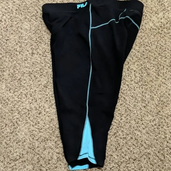 Fila Colorblock active Capri yoga leggings