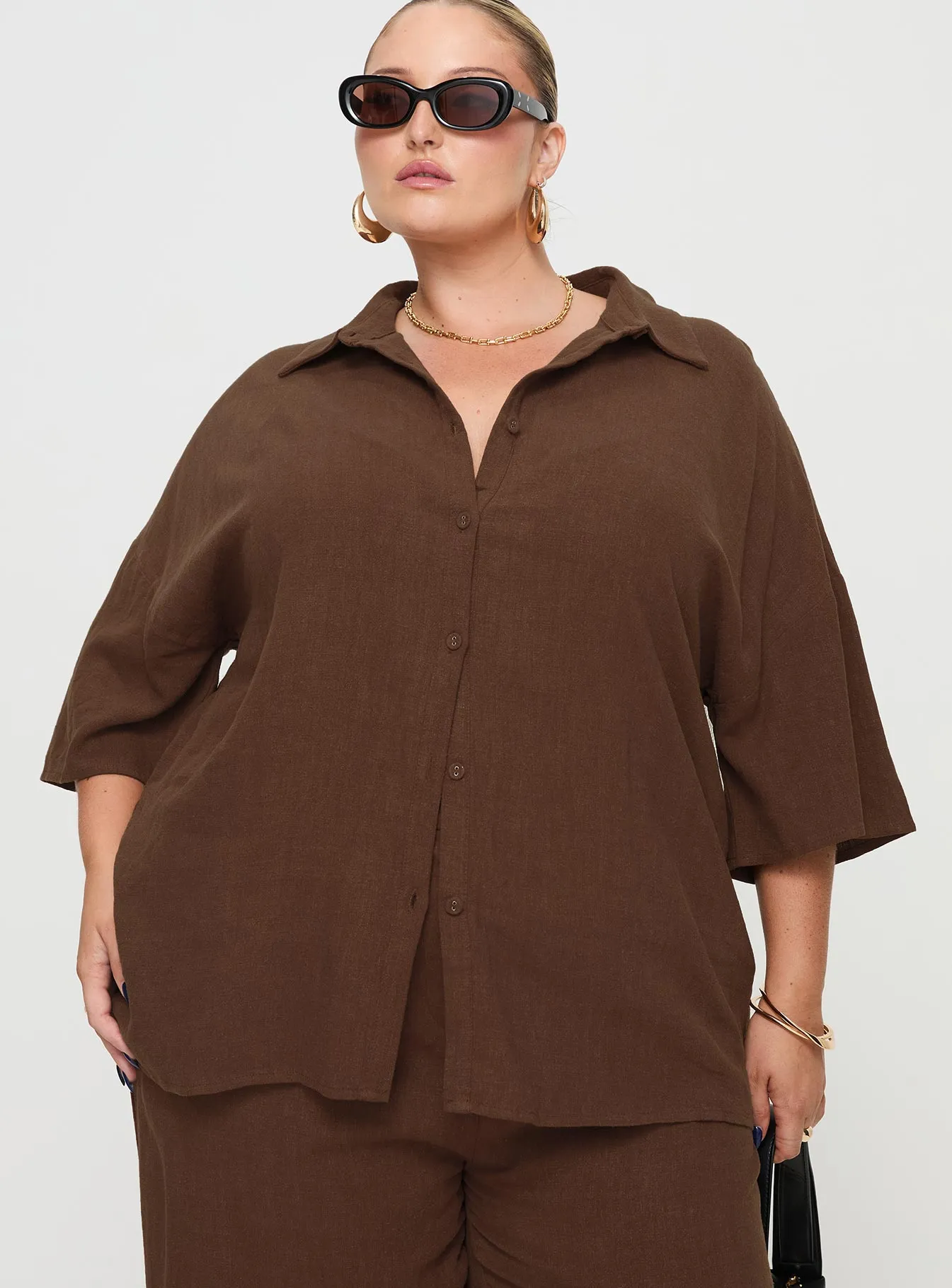 Guava Linen Blend Shirt Chocolate Curve