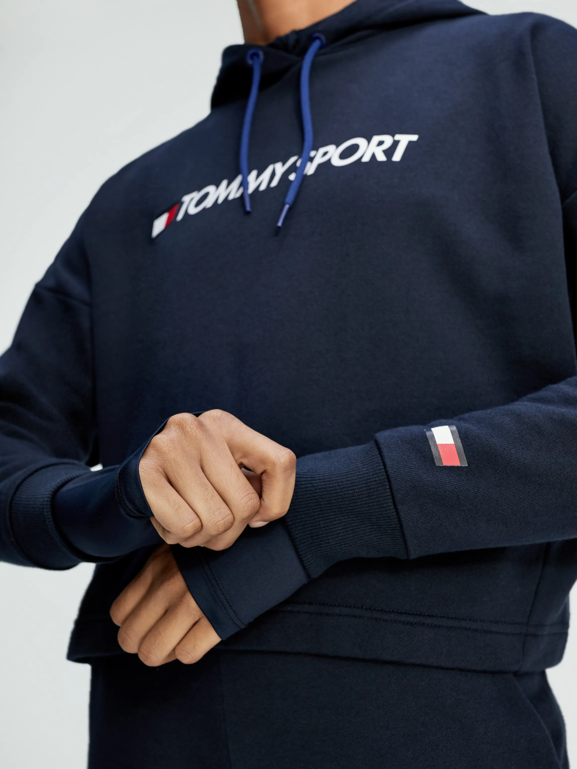 Logo Cropped Hoodie | Sweatshirts & Hoodies | Tommy Hilfiger