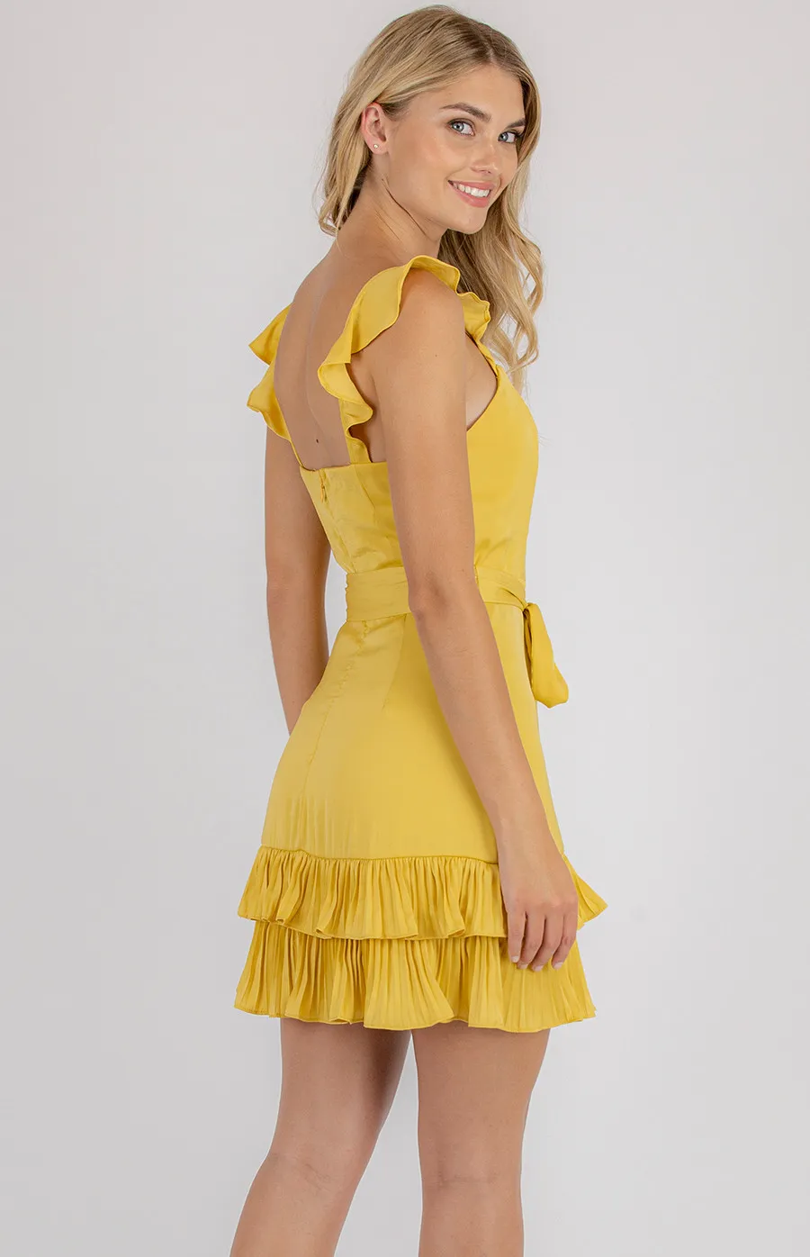 Love Heart Neckline Dress with Pleated Hem & Belt (SDR692A)