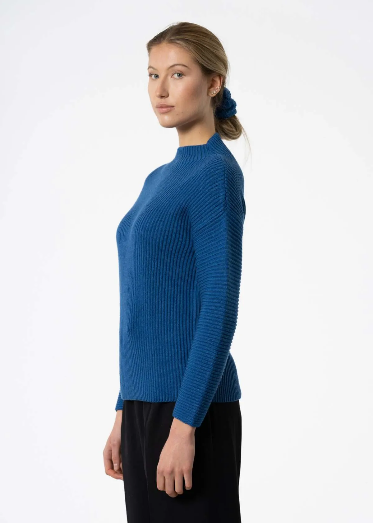 Merino rib sweater - ocean blue