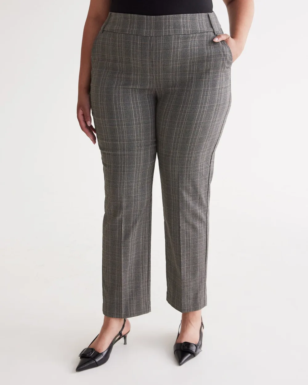 Plaid Straight-Leg Savvy Pant - PENN. Essentials