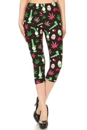 Women's 3X5X Green Leaf Cannabis Printed Cropped Capri Leggings